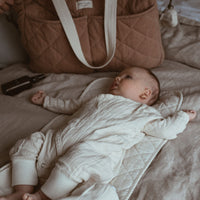 Ensemble sac à couches + tapis de change