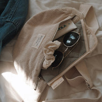 étui a lunette dans un sac banane