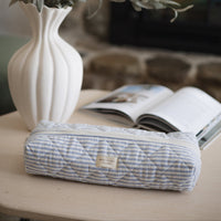 pochette outils coiffant ligné bleu