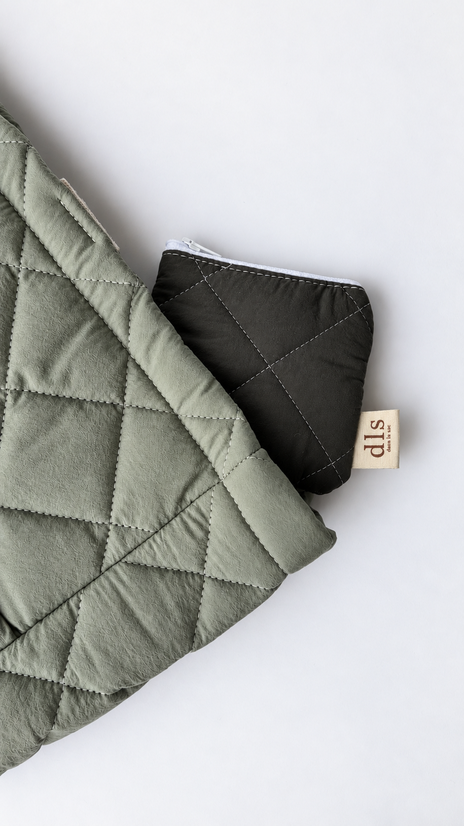 Quilted wallet