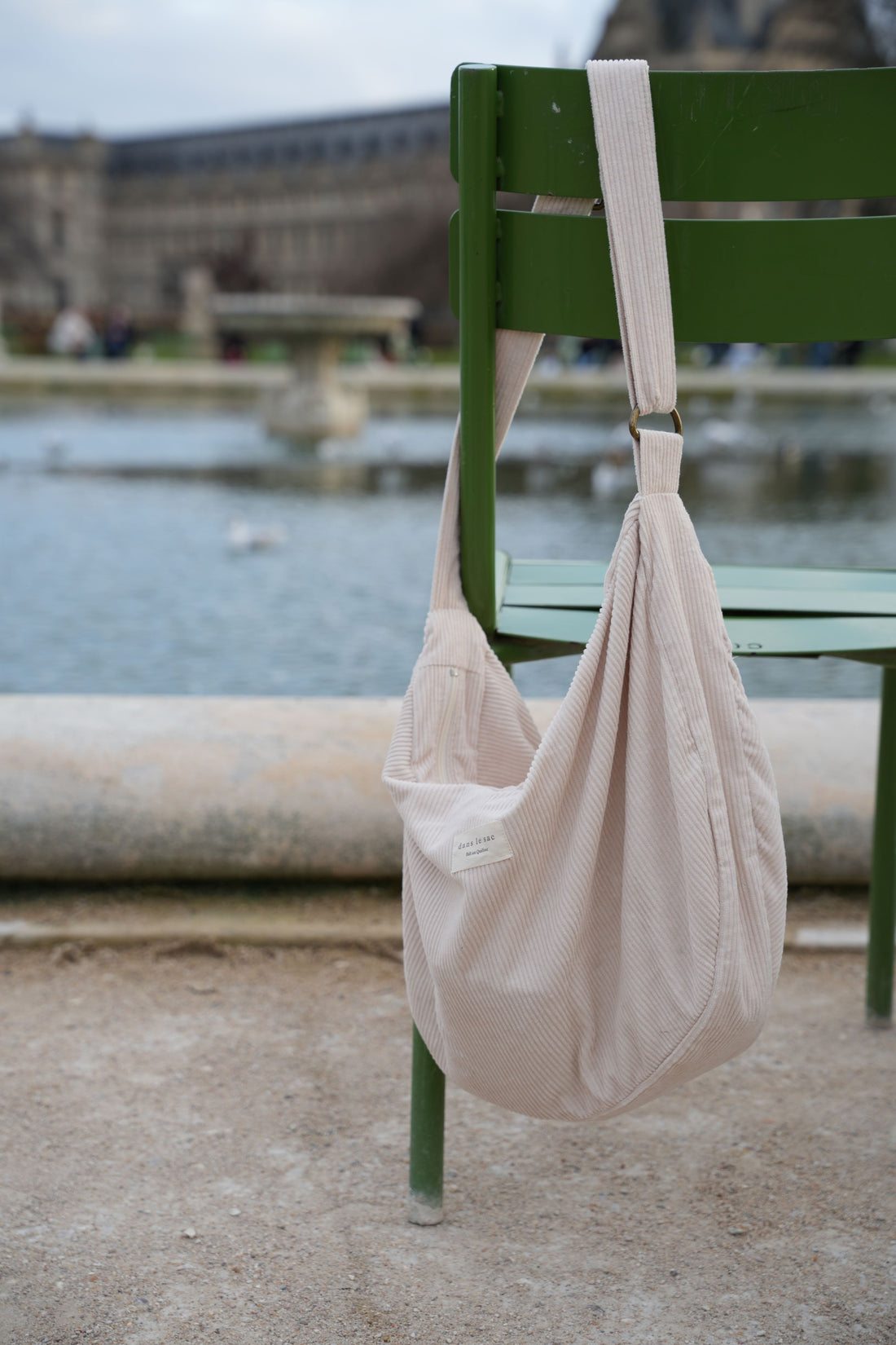 Crescent corduroy bag - Adjustable Shoulder Strap & Zipper Closure