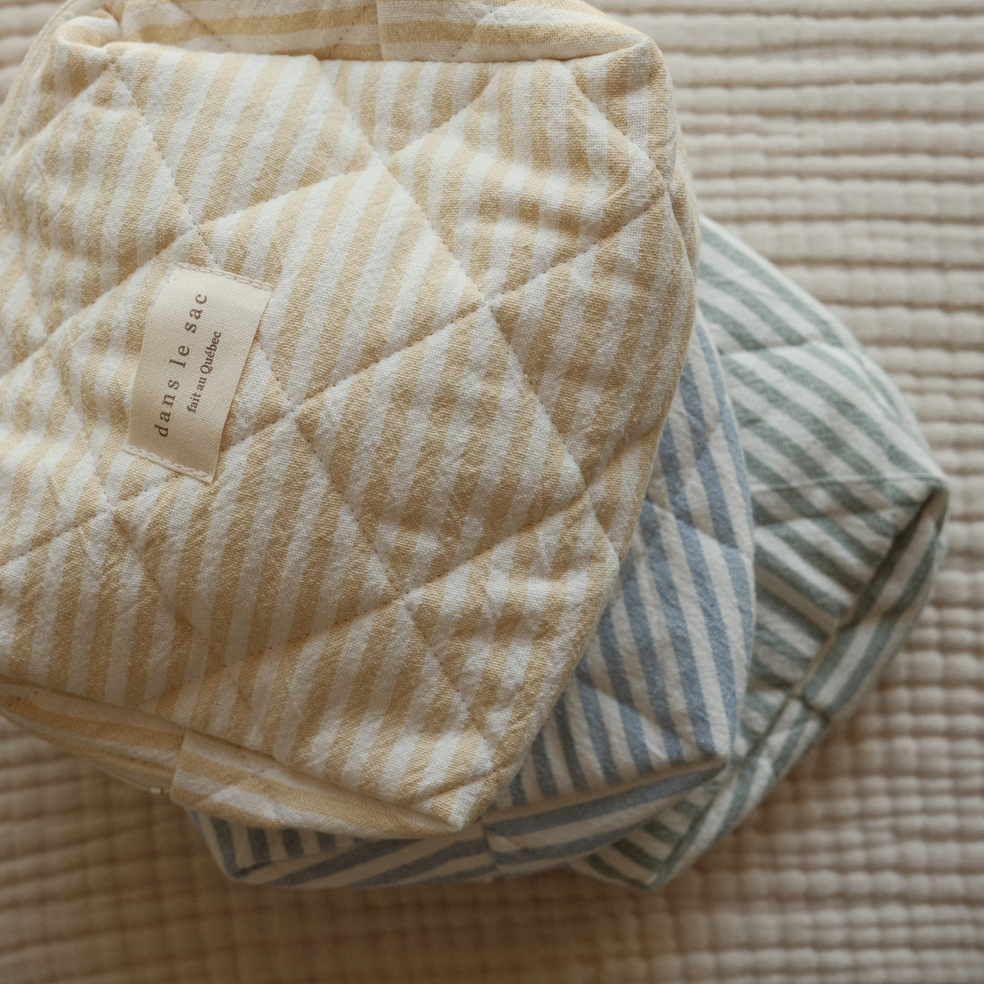 Ensemble collection rayée - Sac à couches et pochette