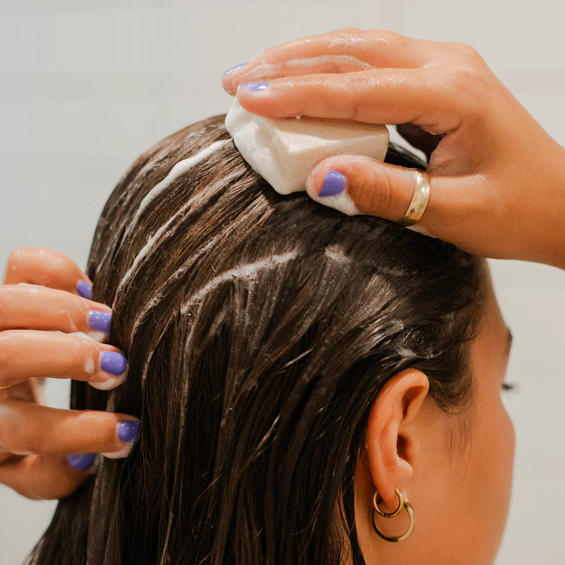 Shampoing en barre pour cheveux normaux à gras – Pamplemousse et eucalyptus
