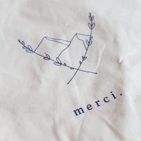 dessin d'une montagne sur un sac en coton